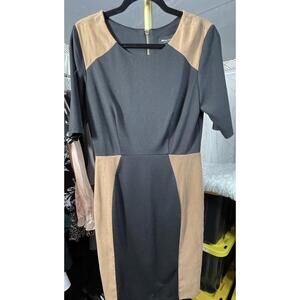 RN Studio by Ronni Nicole Black/Tan Straight Dress Short Sleeve Zip Back Size 6